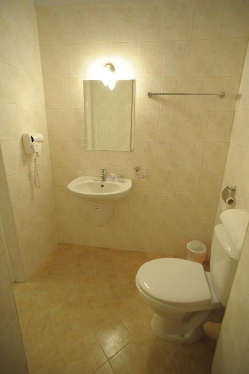 Hotel Alexander Sofia Buitenkant foto